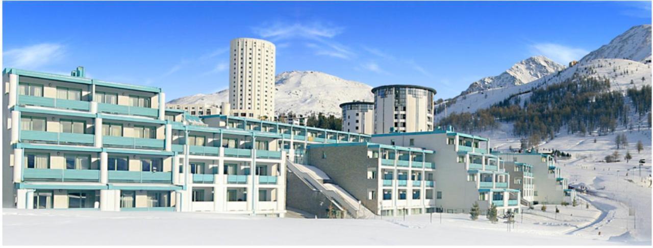 Teleo Vacanze - Villaggio Olimpico Di سيستريير المظهر الخارجي الصورة