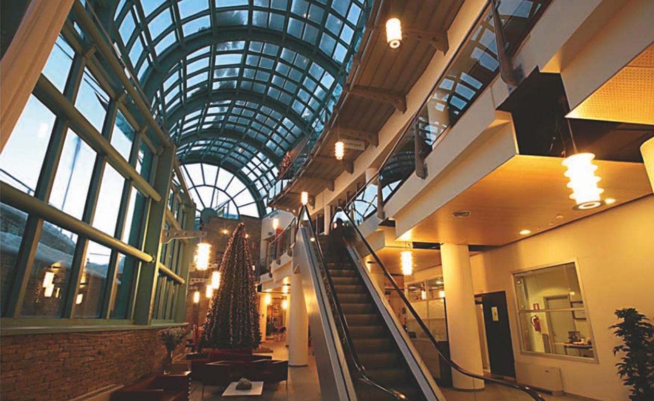 Teleo Vacanze - Villaggio Olimpico Di سيستريير المظهر الخارجي الصورة