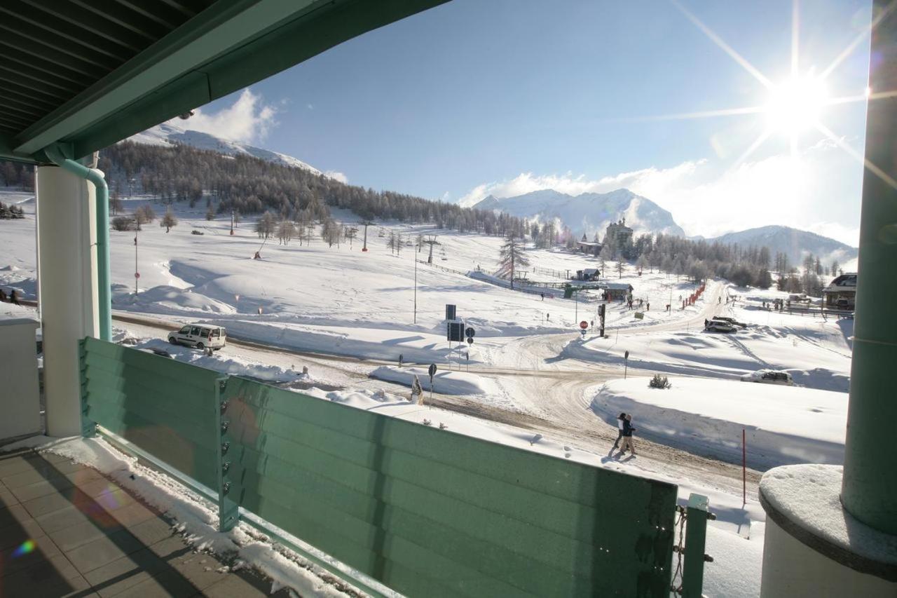Teleo Vacanze - Villaggio Olimpico Di سيستريير المظهر الخارجي الصورة