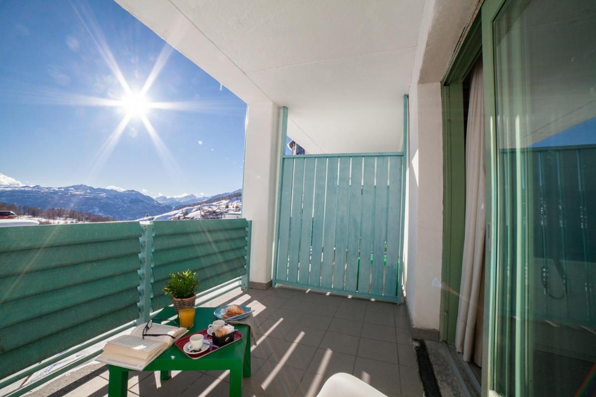 Teleo Vacanze - Villaggio Olimpico Di سيستريير المظهر الخارجي الصورة